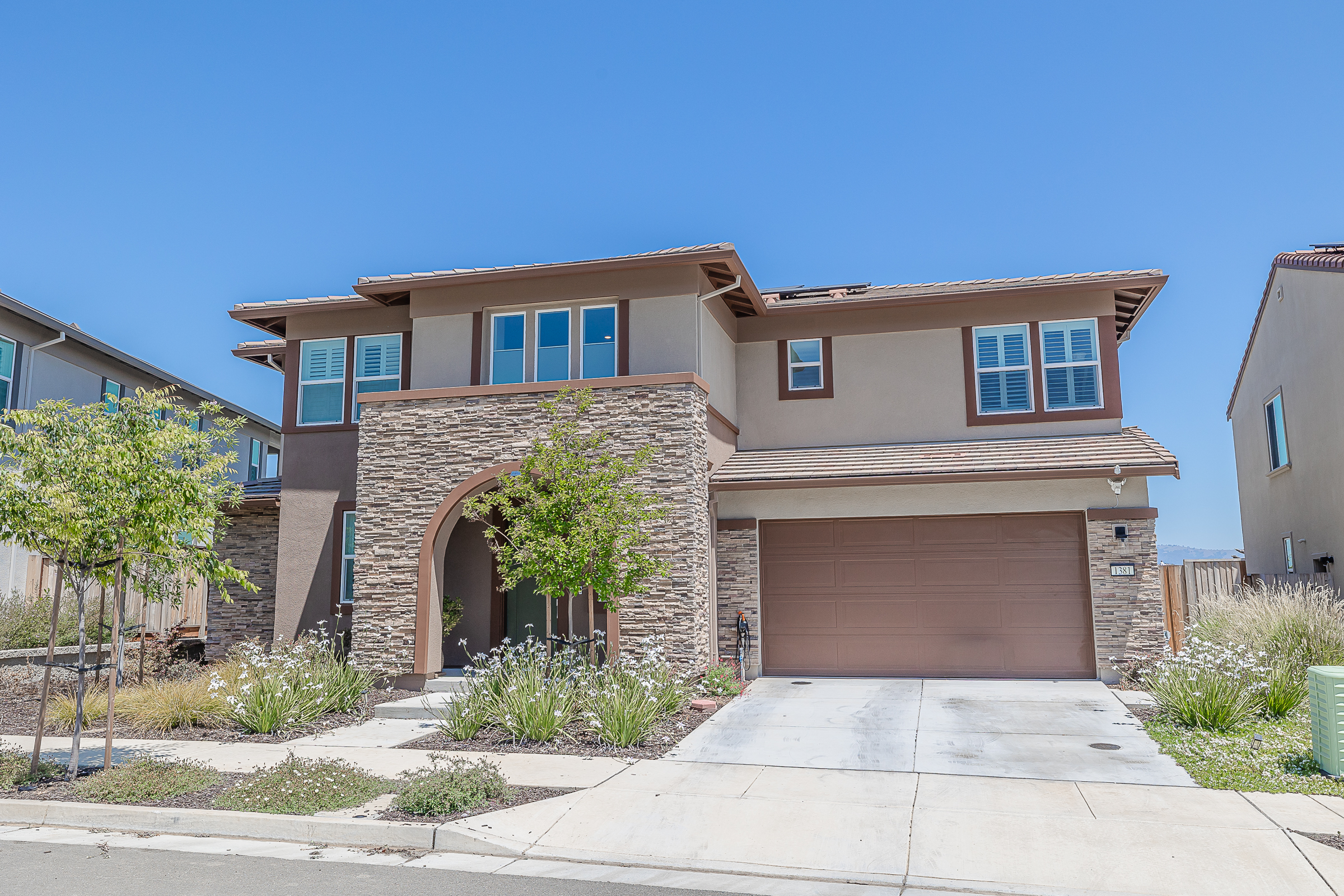1381 Porpor Court
